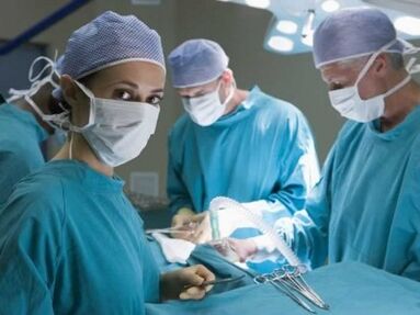 Operace zvětšení penisu prováděná chirurgy