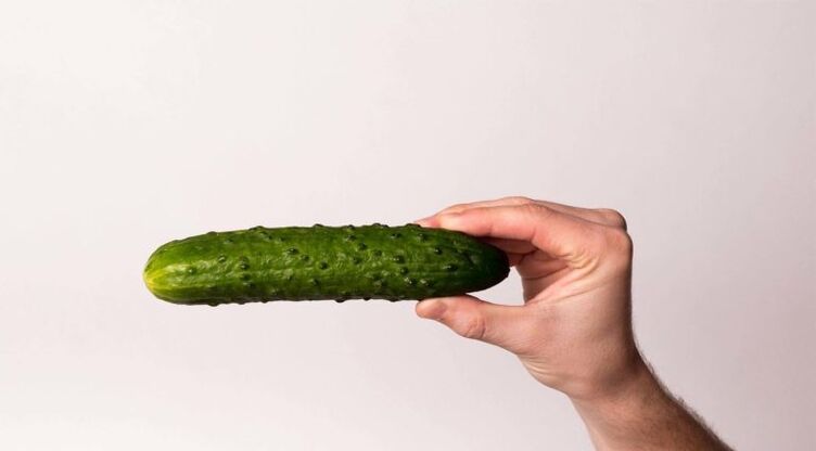 okurka symbolizuje penis zvětšený sodou